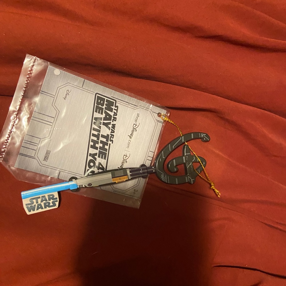 Star Wars May the 4th Disney Key Limited Edition